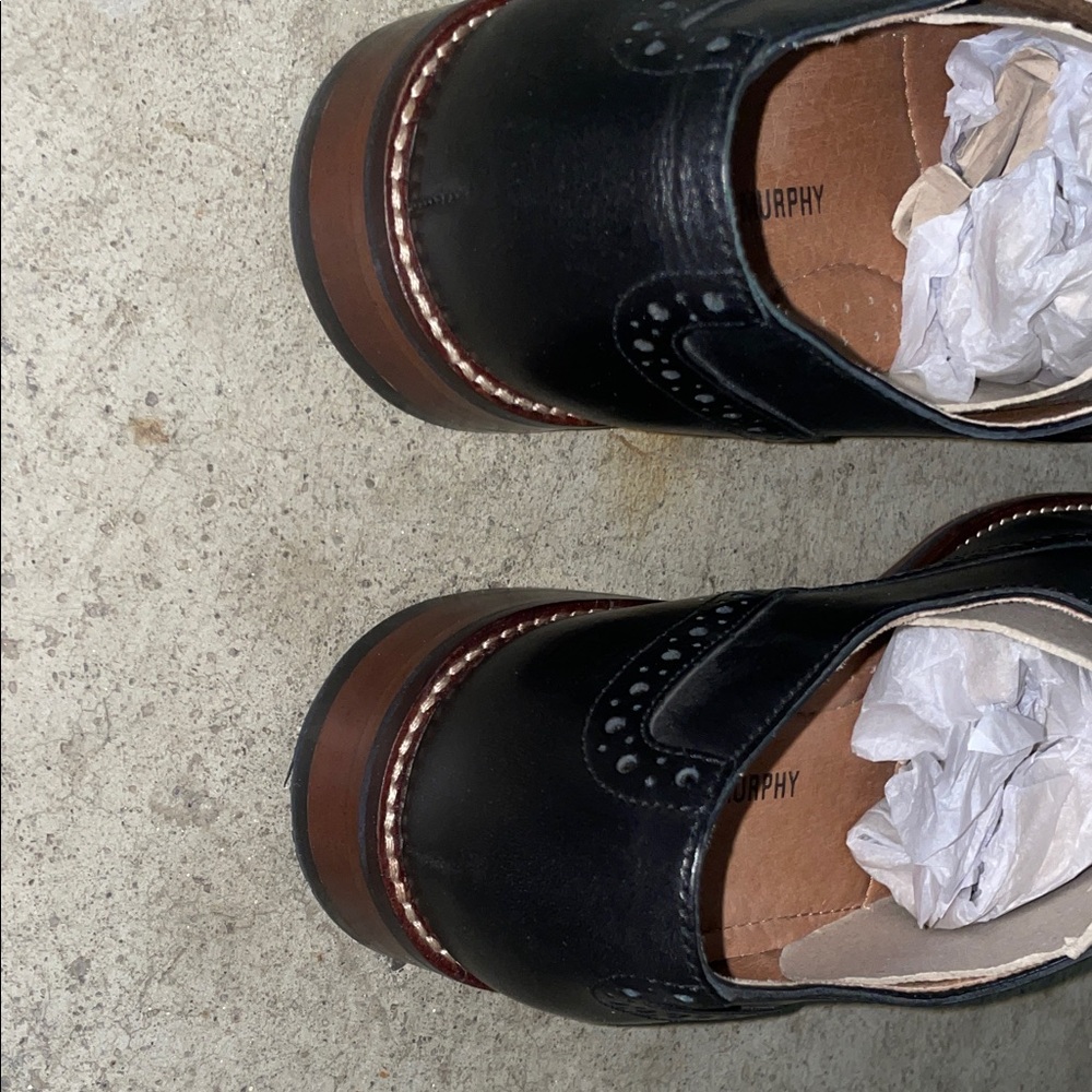 Johnston & Murphy Black Oxford Shoes - Picture 5 of 6